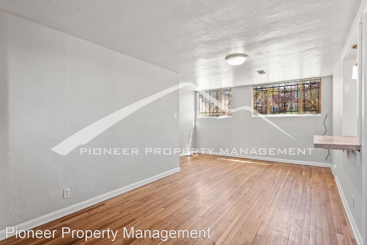 4822 Fenton St - Photo 3 of 10