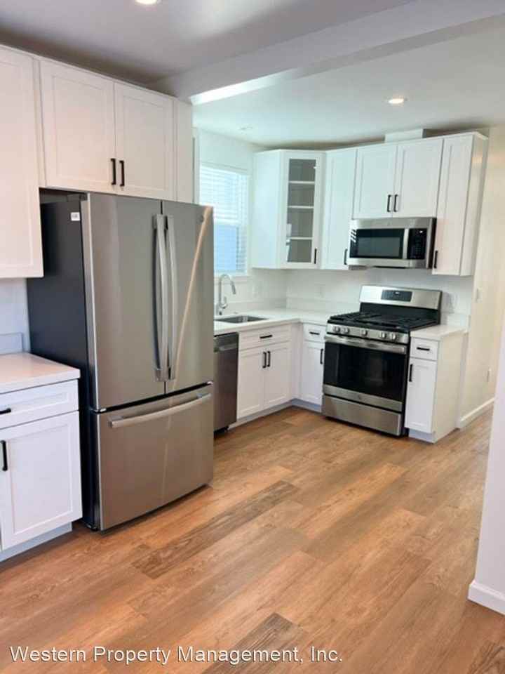 612 Sunset Dr. - Photo 2 of 14