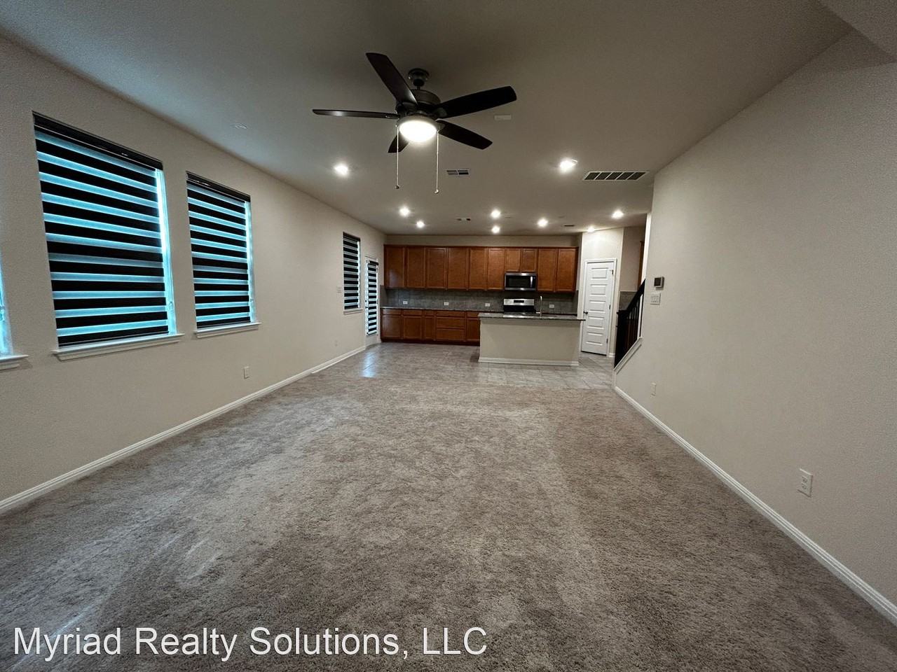 2514 Castello Way - Photo 3 of 19