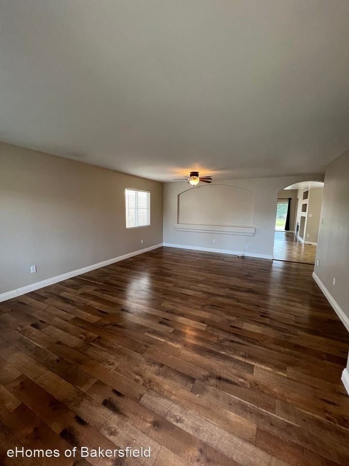9805 Battersea Park Dr - Photo 2 of 30