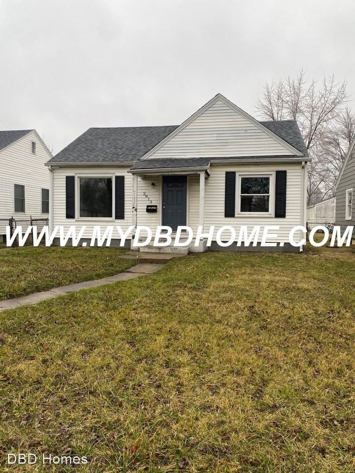 2813 Chestnut St, Fort Wayne, IN 46803 2 Bedroom Apartment for Rent