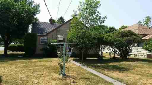 111 6th Ave E - Photo 3 of 22