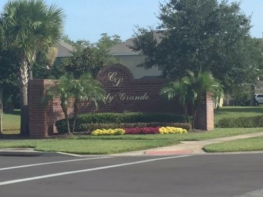 2216 Holly Pine Cir - Photo 2 of 10