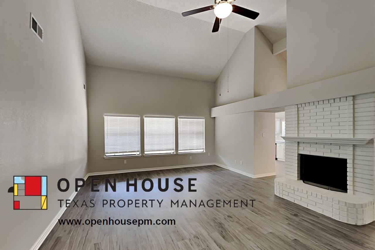 1012 Silent Dr - Photo 3 of 17