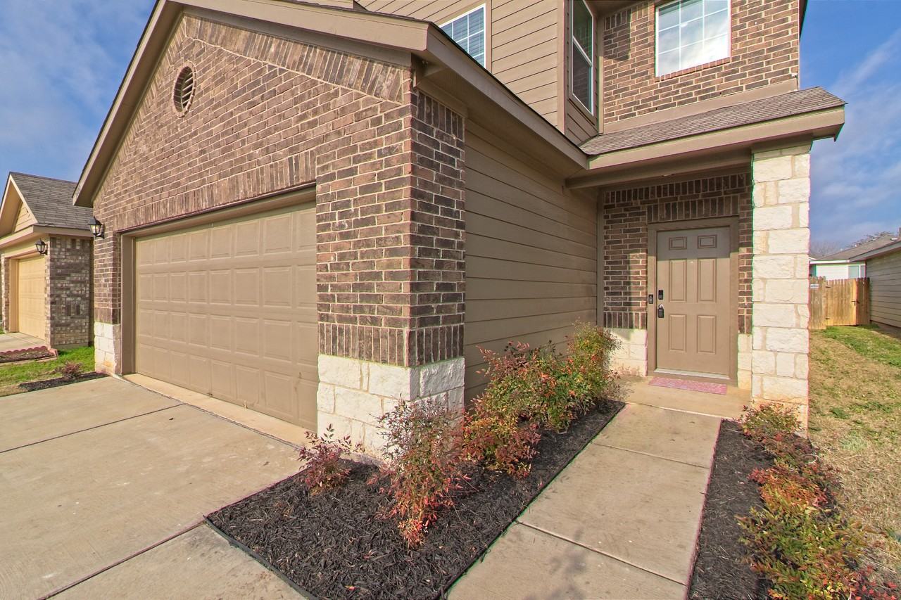 3408 Tilmon Ln - Photo 4 of 35