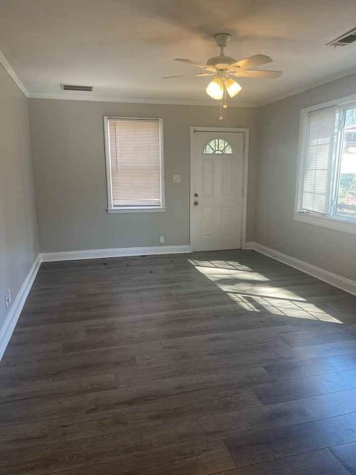 1915 Normal St - Photo 2 of 10