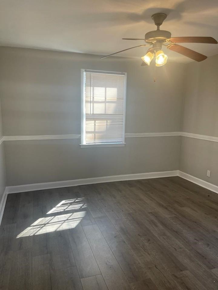 1915 Normal St - Photo 3 of 10