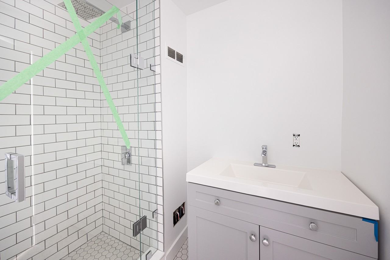 319 Roncesvalles Avenue - Photo 2 of 13