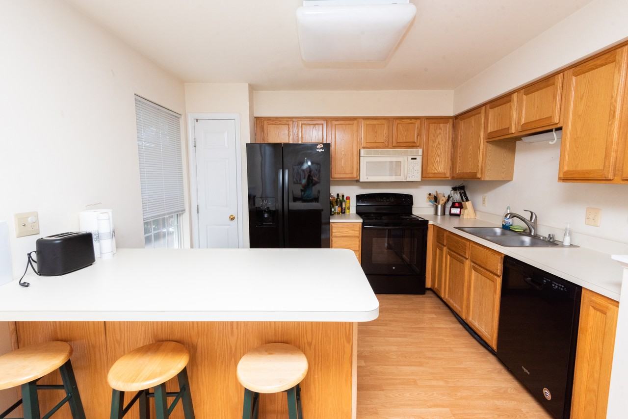 111 Abelia Dr #1 - Photo 3 of 11