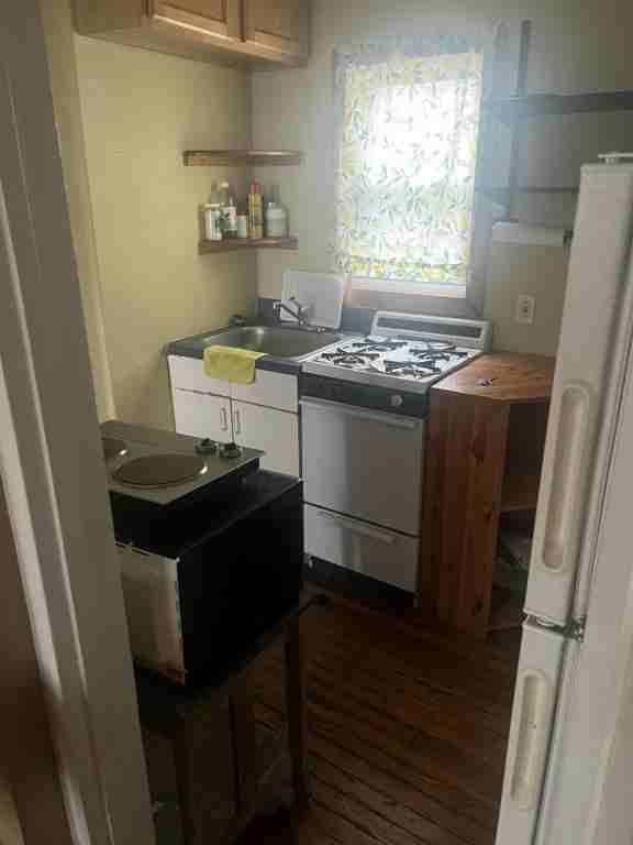 3128 Guilford Ave - Photo 2 of 8