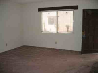 3326 E Water St - Photo 2 of 4