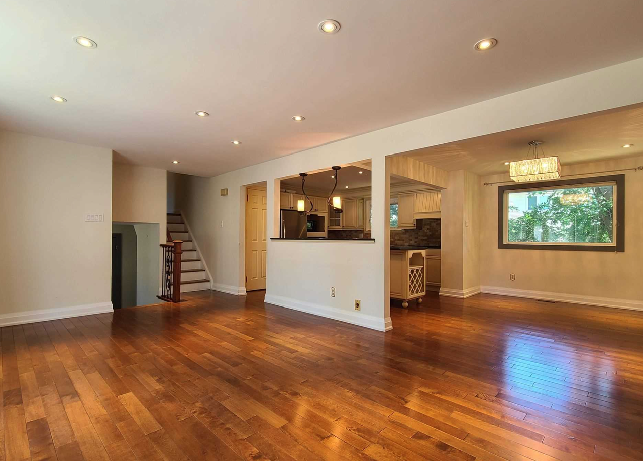 236 Chebucto Drive - Photo 2 of 19