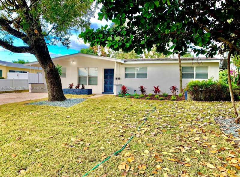 1195 Nw 63rd St - Photo 2 of 12