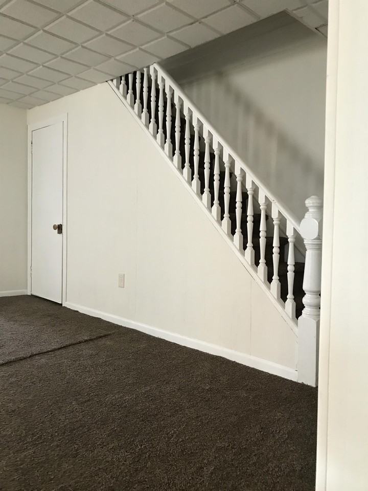 119 Park St #119 - Photo 3 of 8