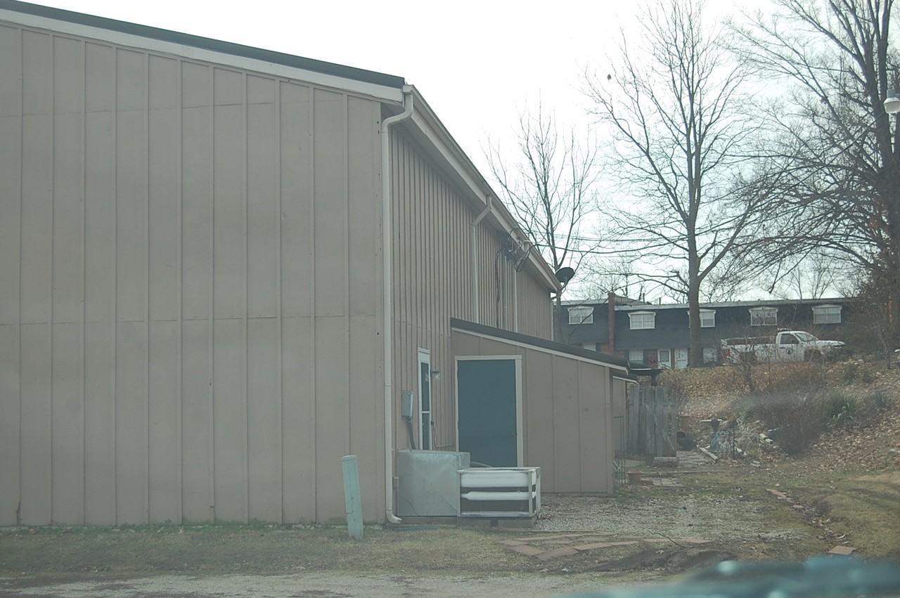 709 Benton St - Photo 3 of 16