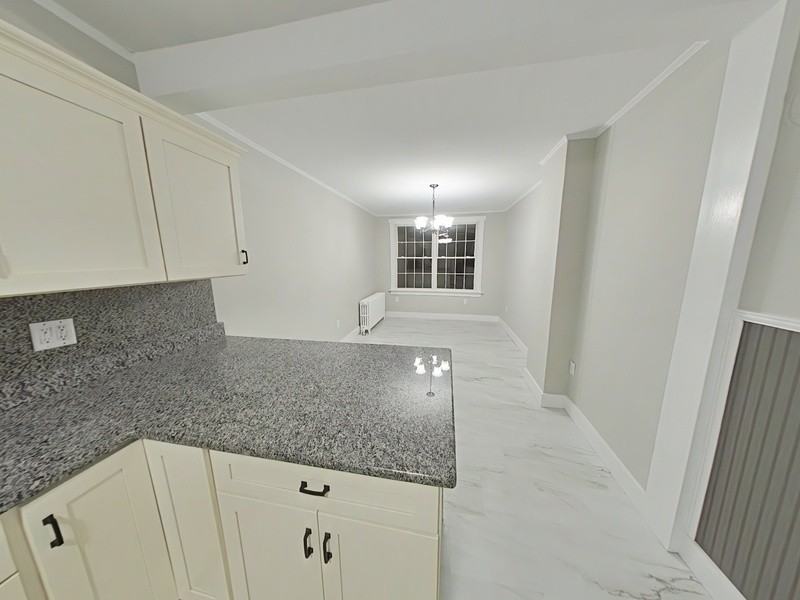 148 Front St - Photo 3 of 9