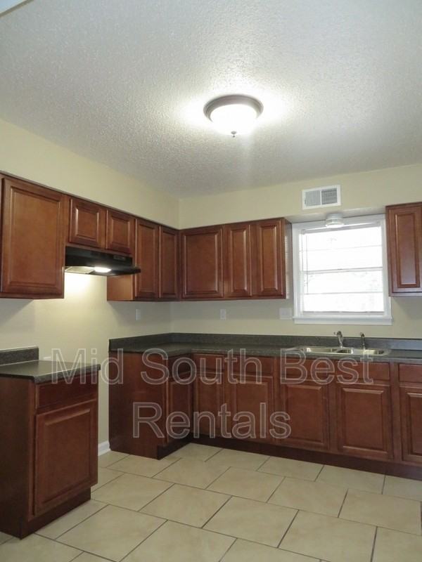 5023 Penwood Cv - Photo 4 of 8