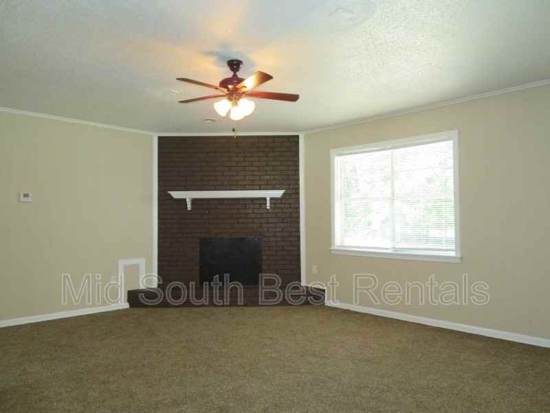 5023 Penwood Cv - Photo 2 of 8