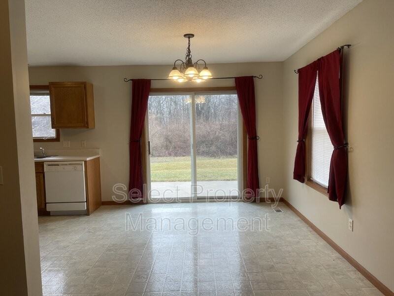 9608 Yuma Dr - Photo 7 of 20