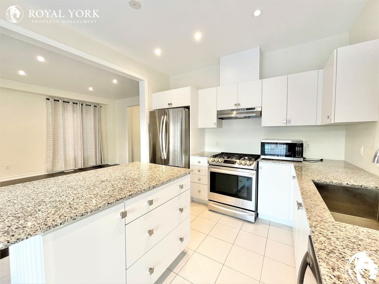 175 Muirfield Dr - Photo 2 of 39