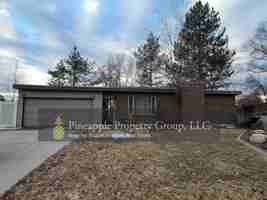 featured image of 5150 S Caribbean Way #1