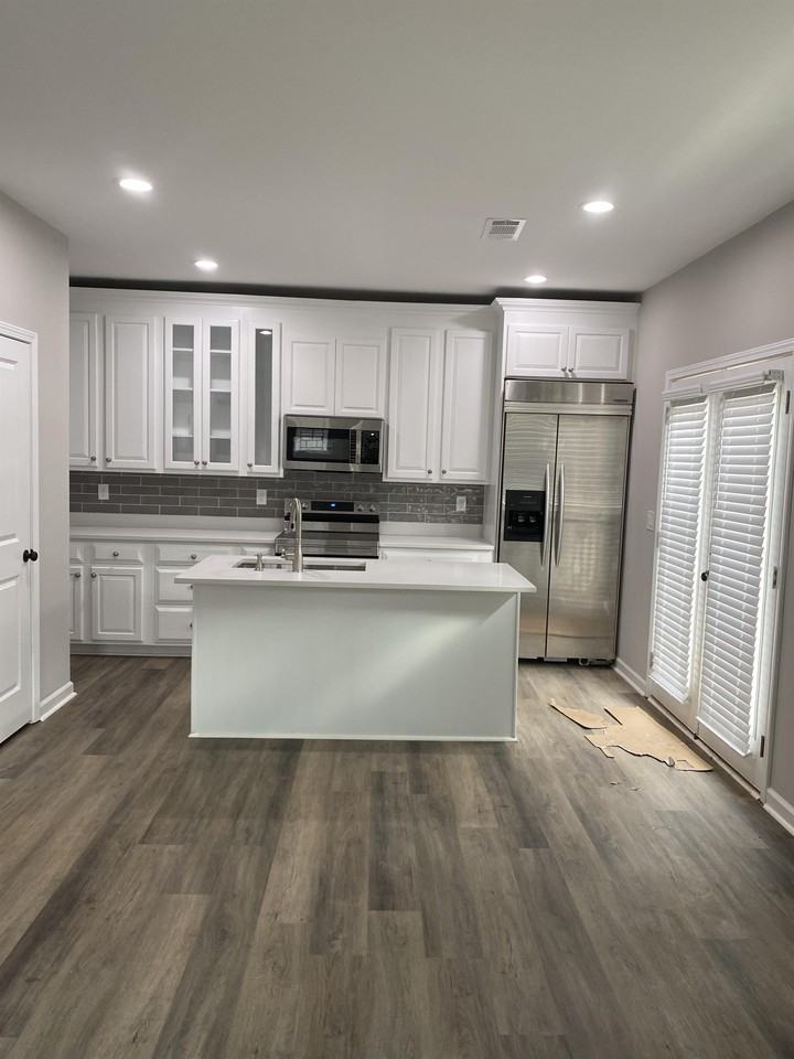 48 Claire Dr Se #B - Photo 3 of 14