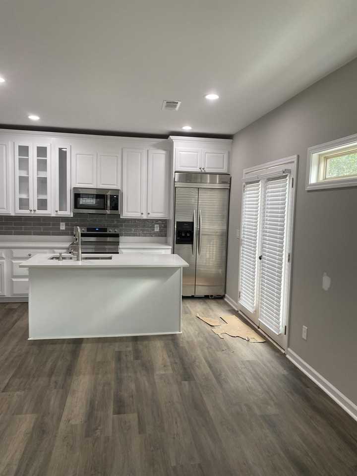 48 Claire Dr Se #B - Photo 4 of 14