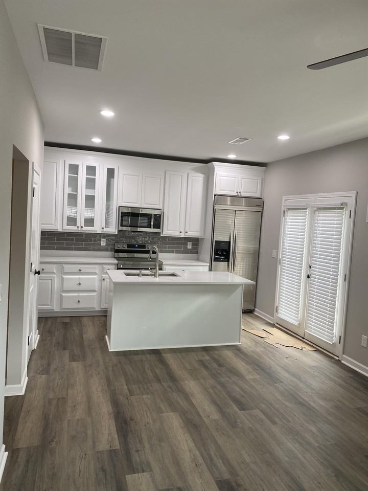 48 Claire Dr Se #B - Photo 5 of 14