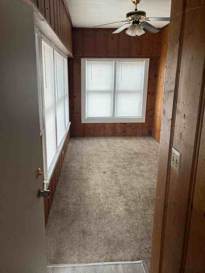 1010 W Cedar Ave #1 - Photo 7 of 11