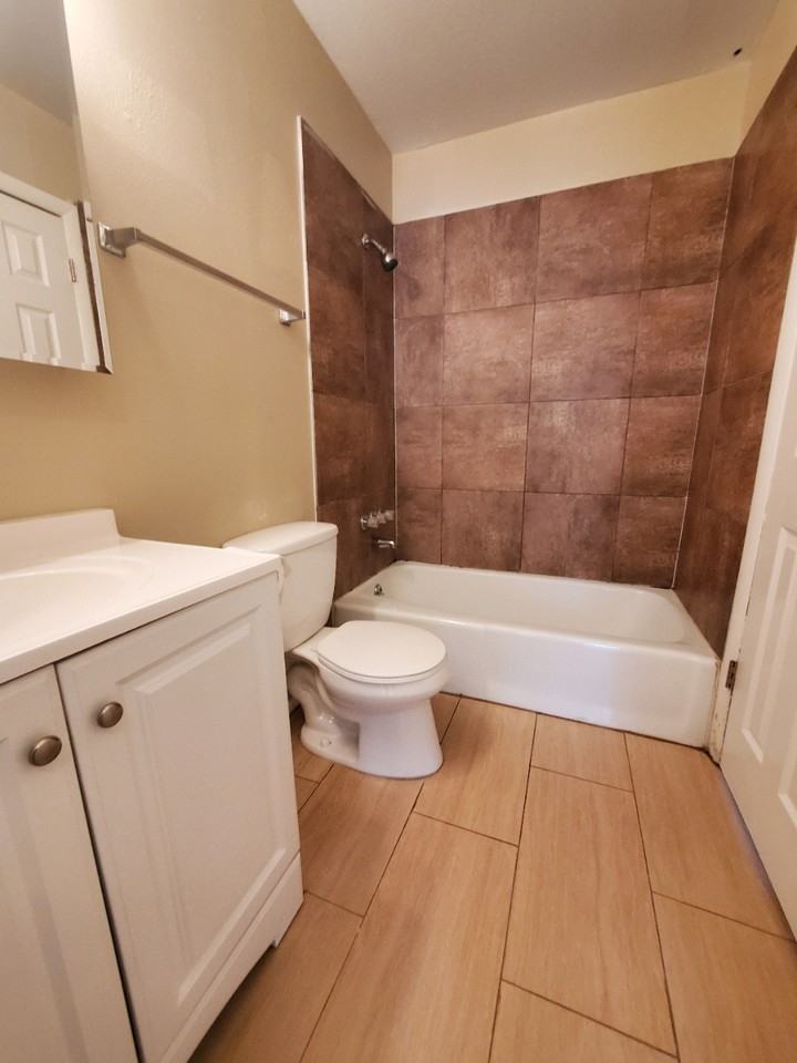2775 S 2855 W #A - Photo 4 of 10