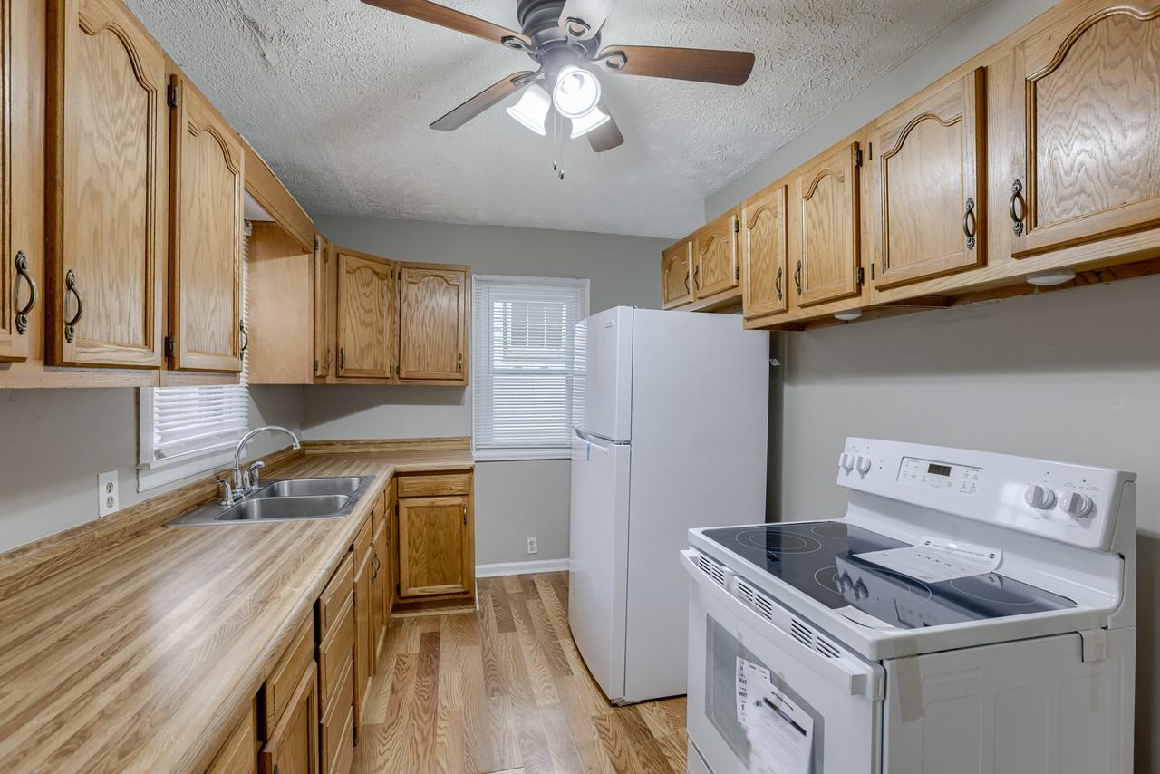 3356 N 41st St #1 - Photo 7 of 50