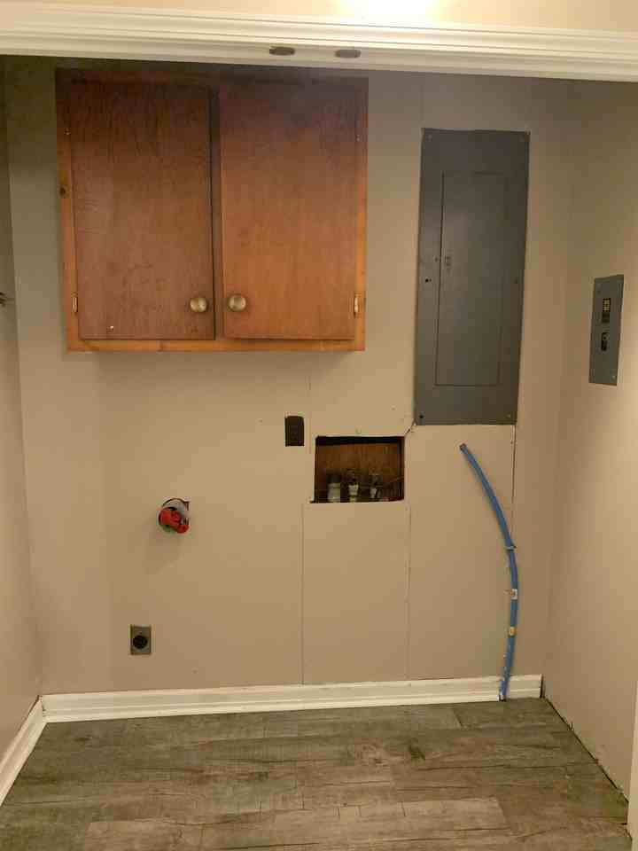 2762 Yoakum Cir #1 - Photo 5 of 14