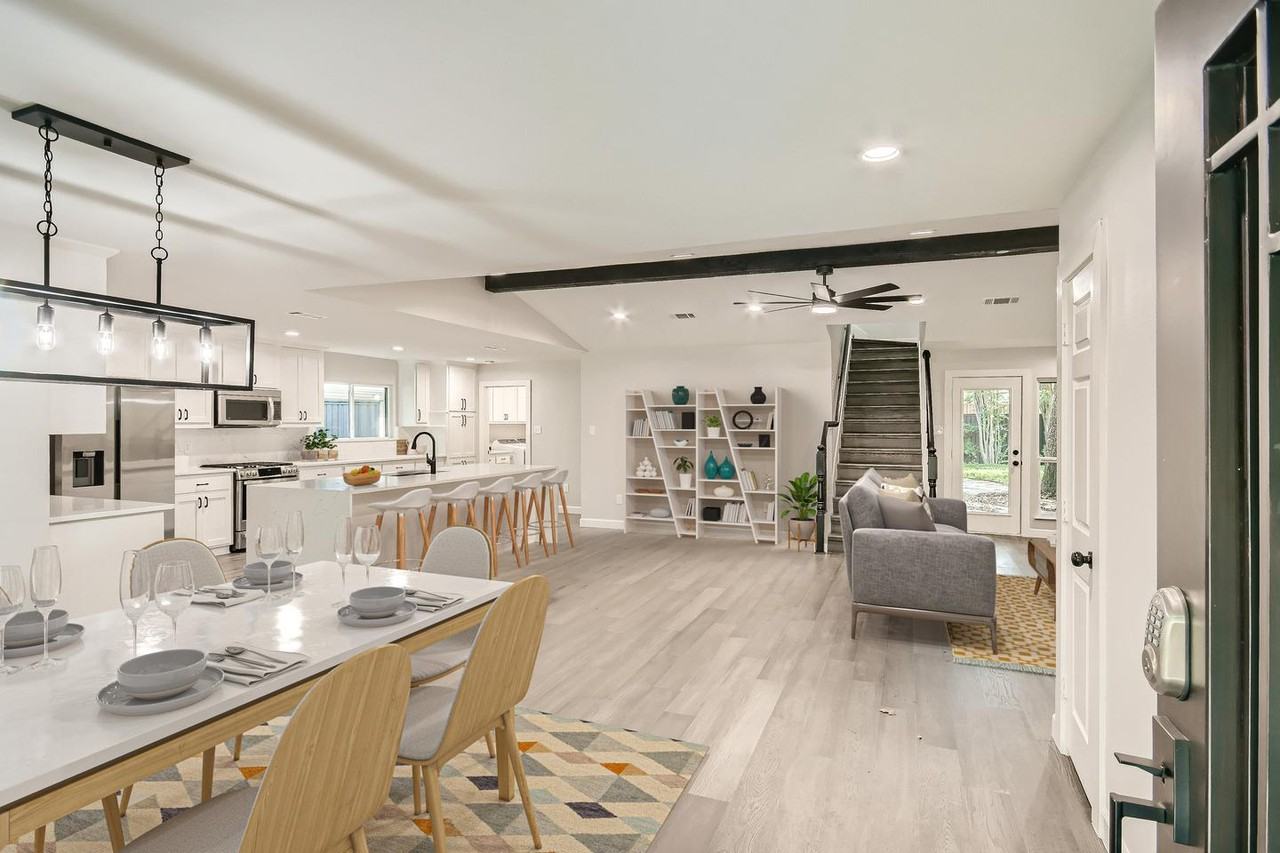 7323 Whispering Pines Dr - Photo 5 of 28