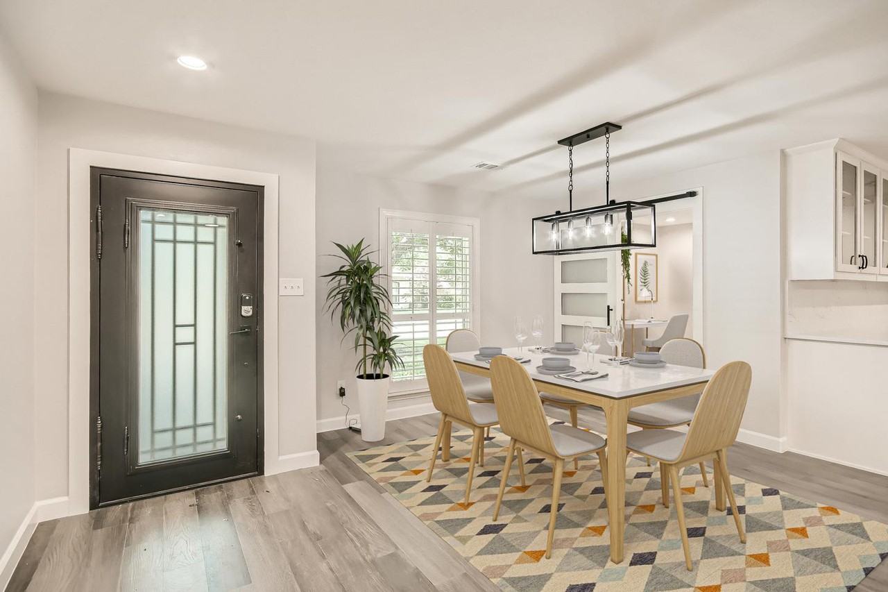 7323 Whispering Pines Dr - Photo 4 of 28