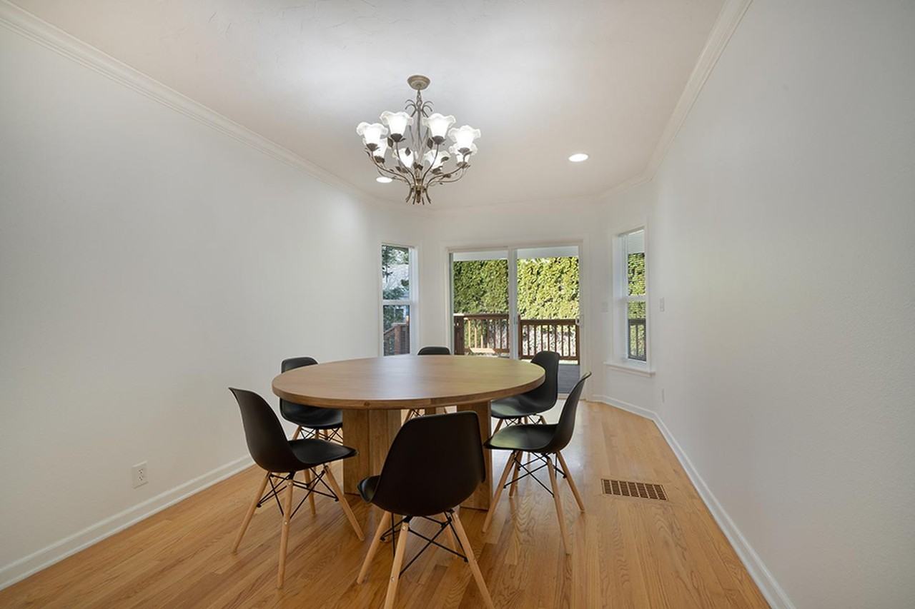 Elegant University Park home by Columbia Park & UP - Photo 7 of 27