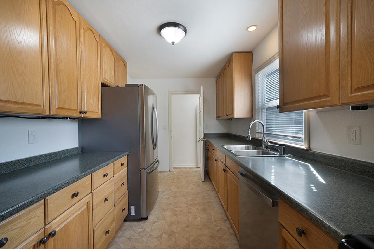 Elegant University Park home by Columbia Park & UP - Photo 4 of 27