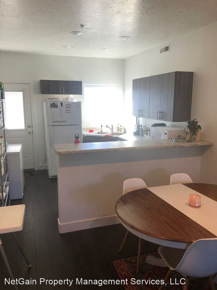 1389 N. Northfield Rd - Photo 3 of 8