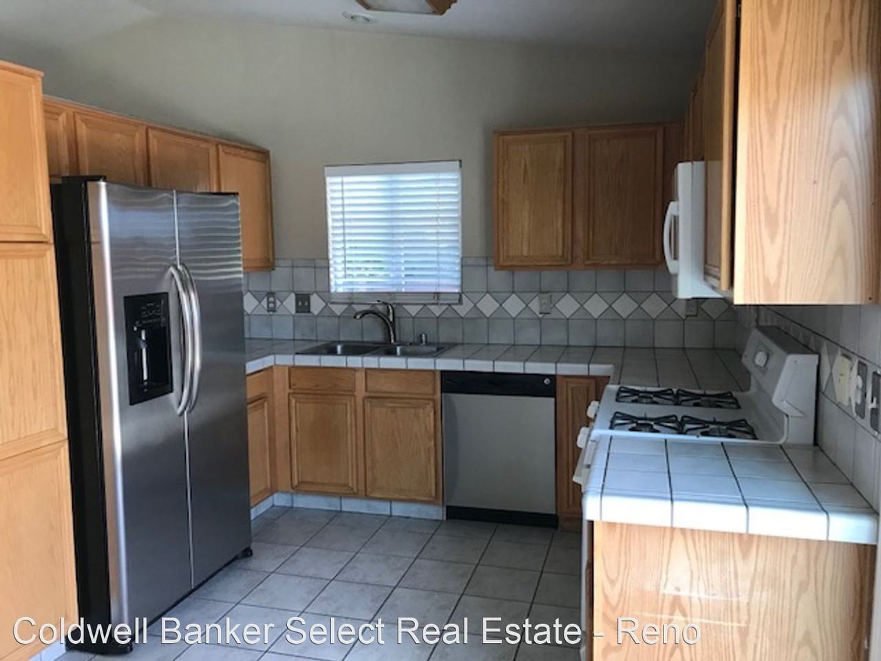 7524 Cezanne Ct - Photo 3 of 9