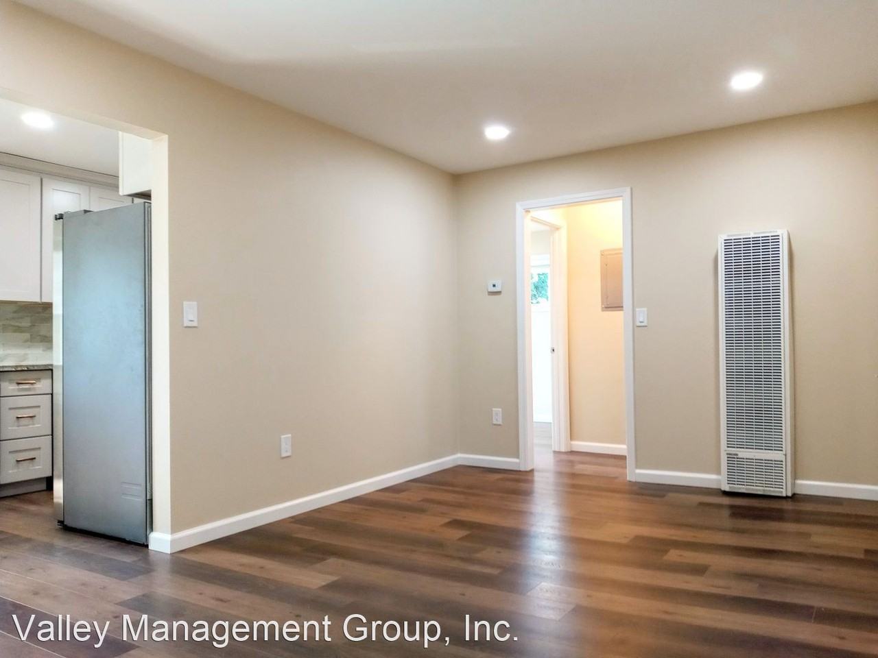 1002 W. Olive Ave - Photo 3 of 25