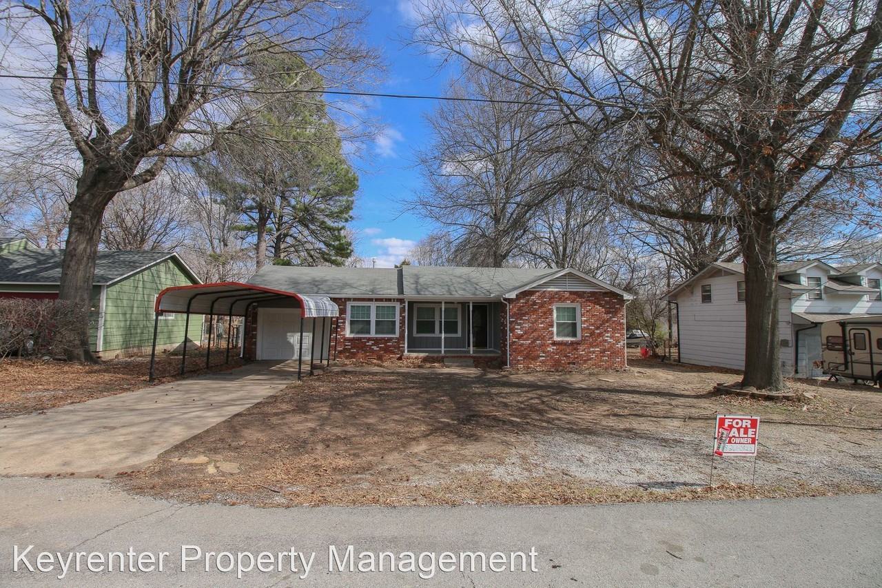 329 S Fairland Ave - Photo 3 of 32