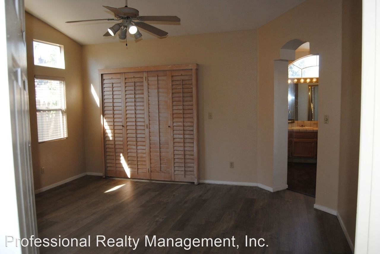 3315 Brisbane Ave - Photo 2 of 7