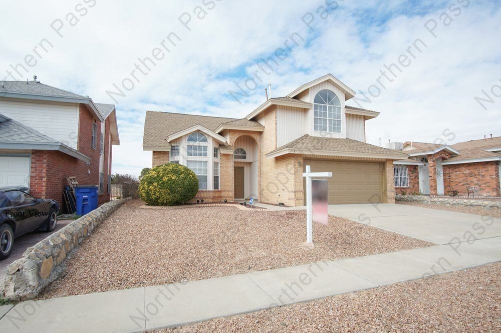 3153 Crazy Horse Dr - Photo 2 of 31