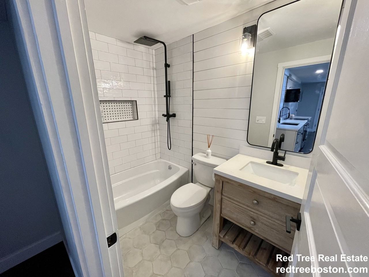 995 Centre St #A - Photo 7 of 12
