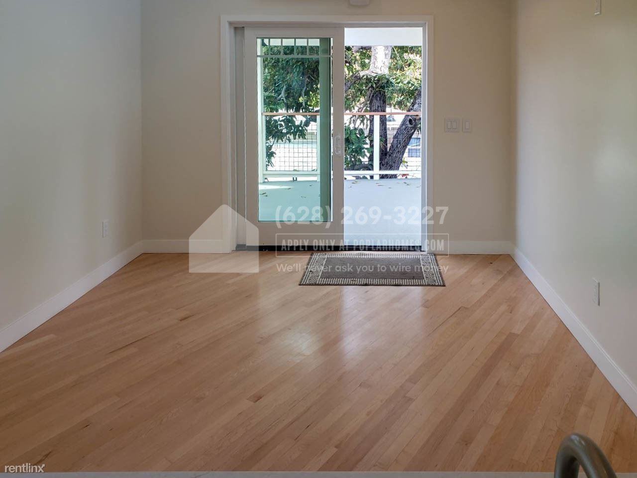 2205 1/2 E 19th St - Photo 2 of 10
