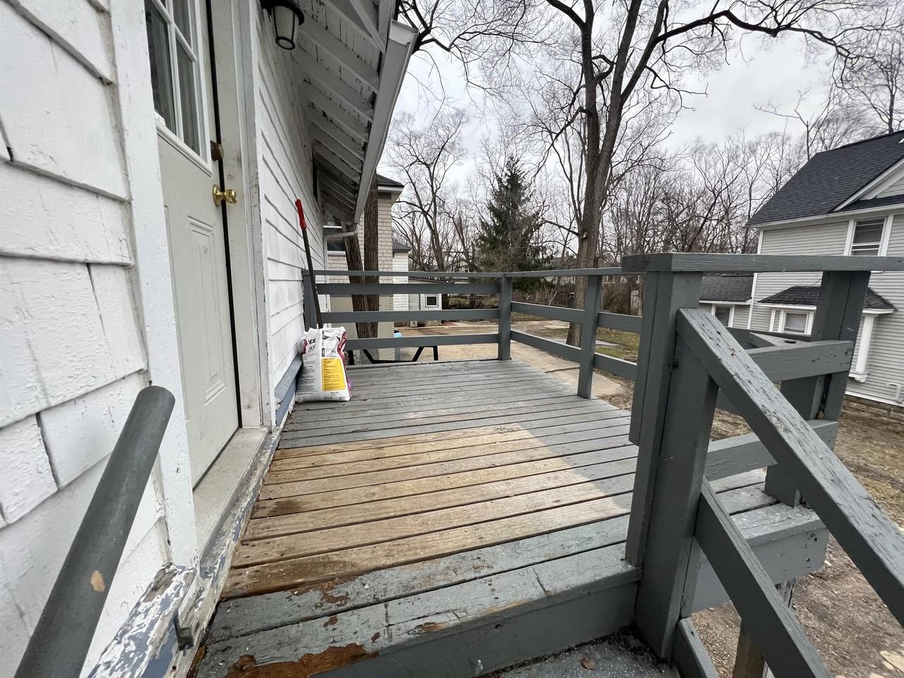 1421 Merrill St #3 - Photo 2 of 14