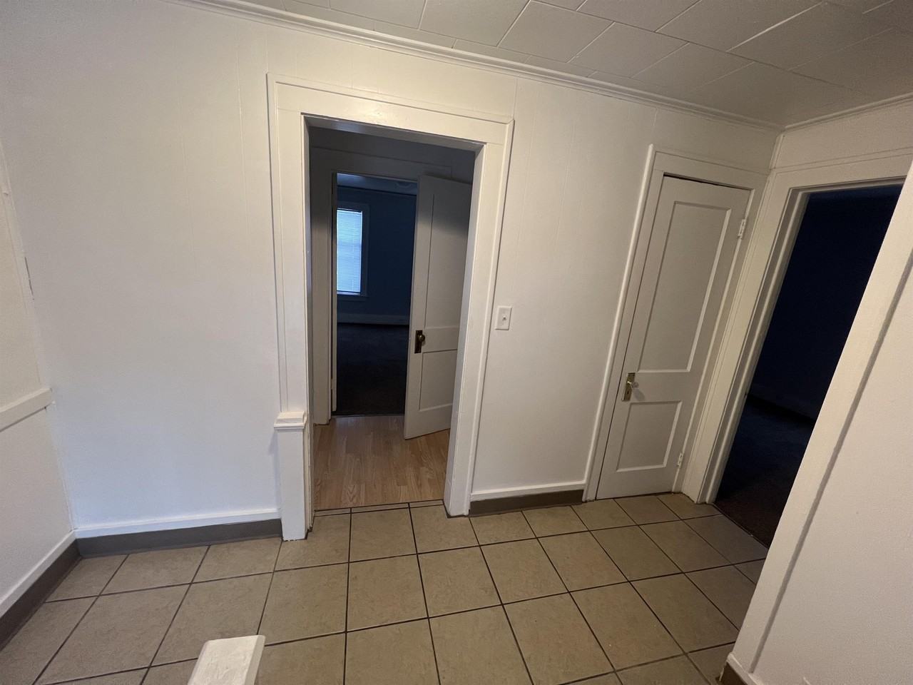 1421 Merrill St #3 - Photo 3 of 14