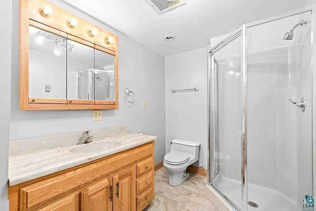 3417 Trinity Rd - Photo 3 of 15
