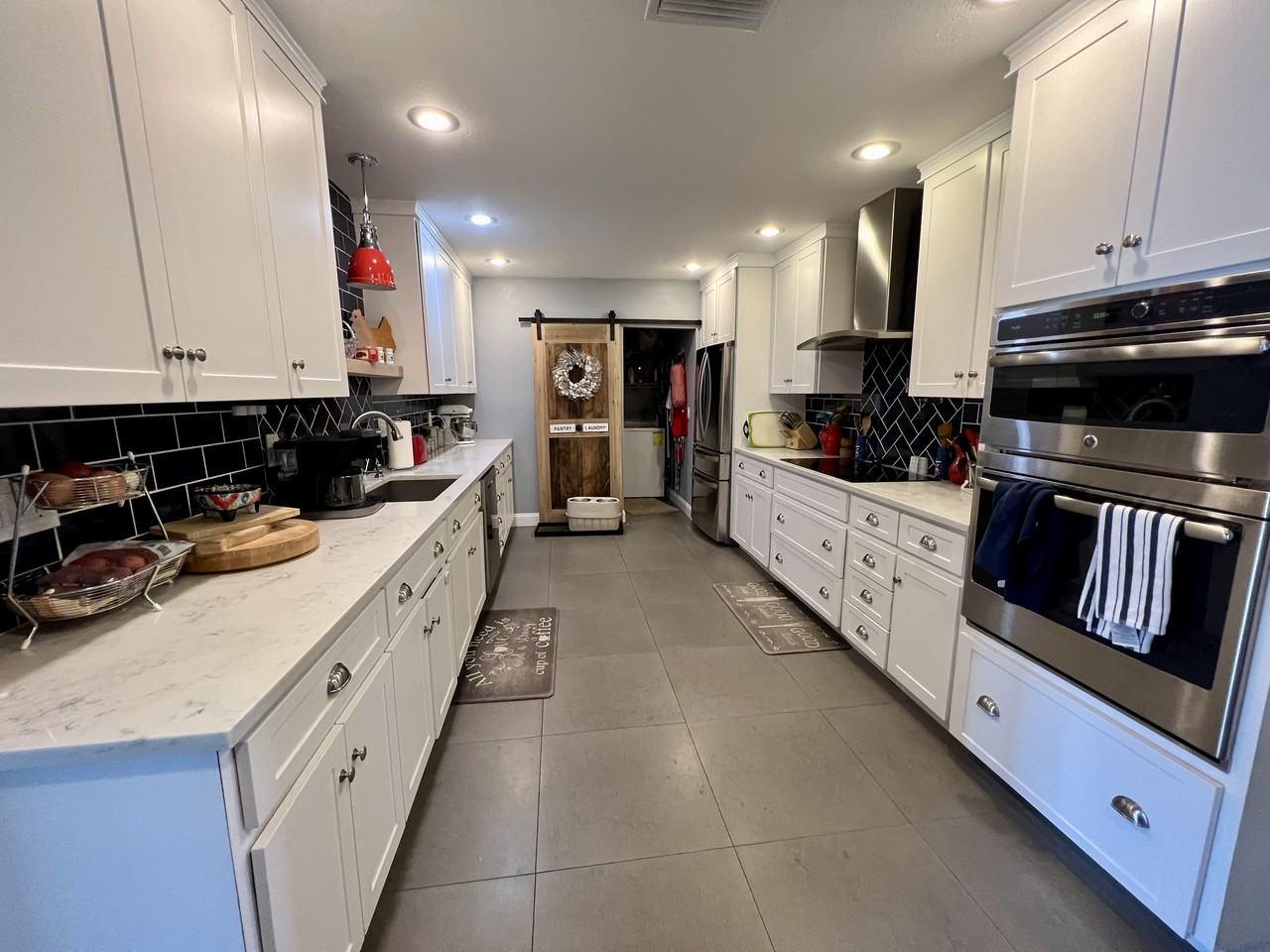 750 41st Ave Ne - Photo 3 of 15