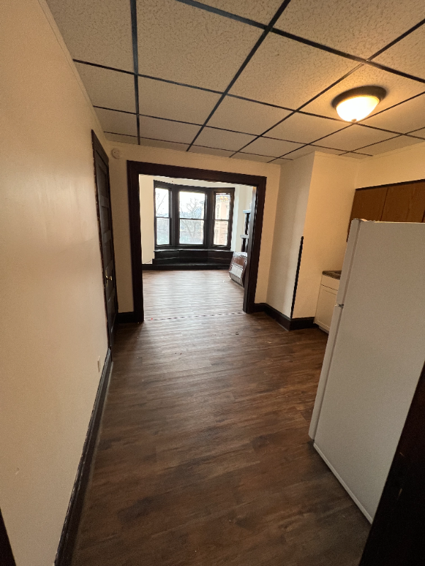 838 Main St #2F - Photo 4 of 6