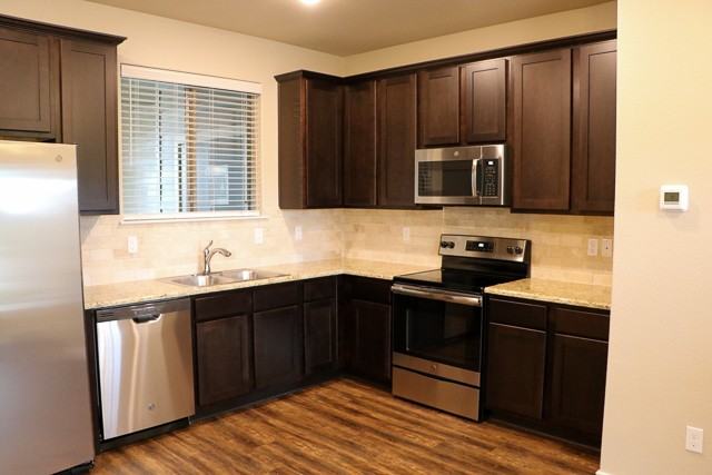 740 Westfield Blvd #740 - Photo 3 of 30